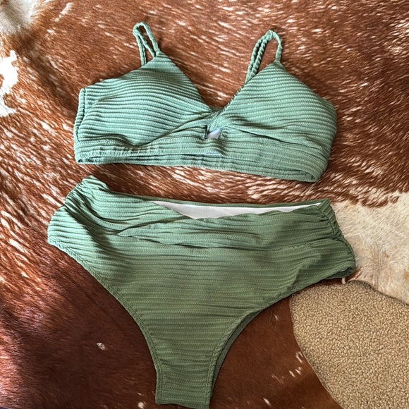 Green Ribbed Bikini Set - Picture 1 of 2